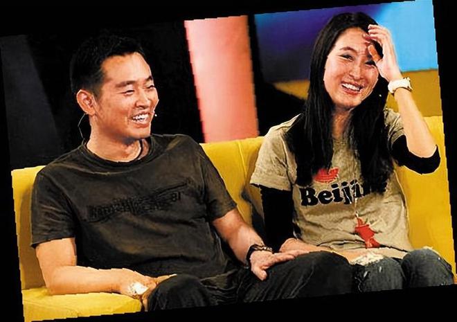 辉同居11年的马苏现如今依旧孑然一身米乐m6登录入口被黑人驮在肩上和孔令