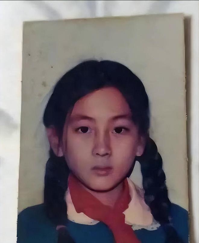 辉同居11年的马苏现如今依旧孑然一身米乐m6登录入口被黑人驮在肩上和孔令(图9)