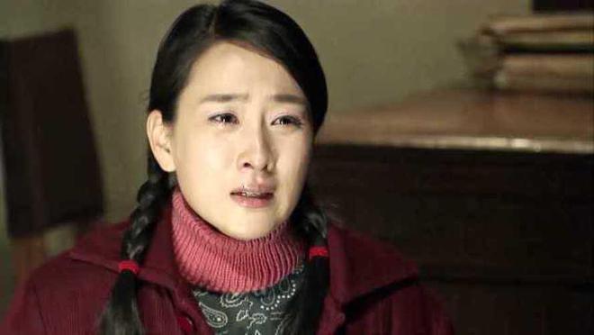 辉同居11年的马苏现如今依旧孑然一身米乐m6登录入口被黑人驮在肩上和孔令(图16)